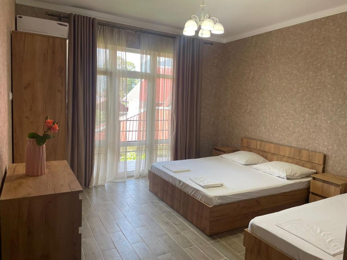 Guest House Dali Gagra Ngoại thất bức ảnh