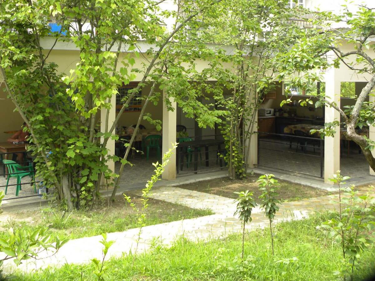 Guest House Dali Gagra Ngoại thất bức ảnh