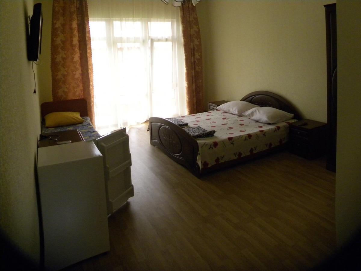 Guest House Dali Gagra Ngoại thất bức ảnh