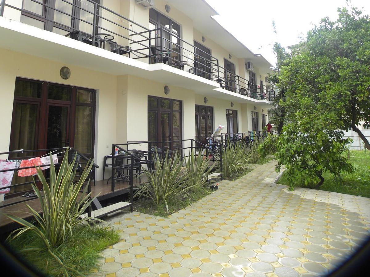 Guest House Dali Gagra Ngoại thất bức ảnh